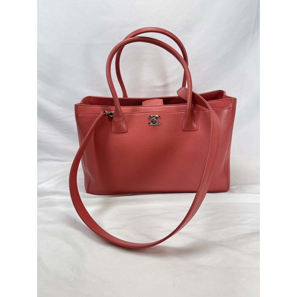 Chanel Calfskin Cerf Executive Shopper Tote Coral SPB-JB 359356